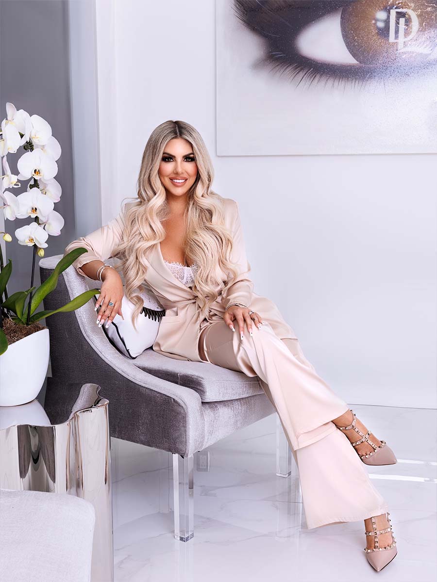 AMANDA DIANA Doll Lashez